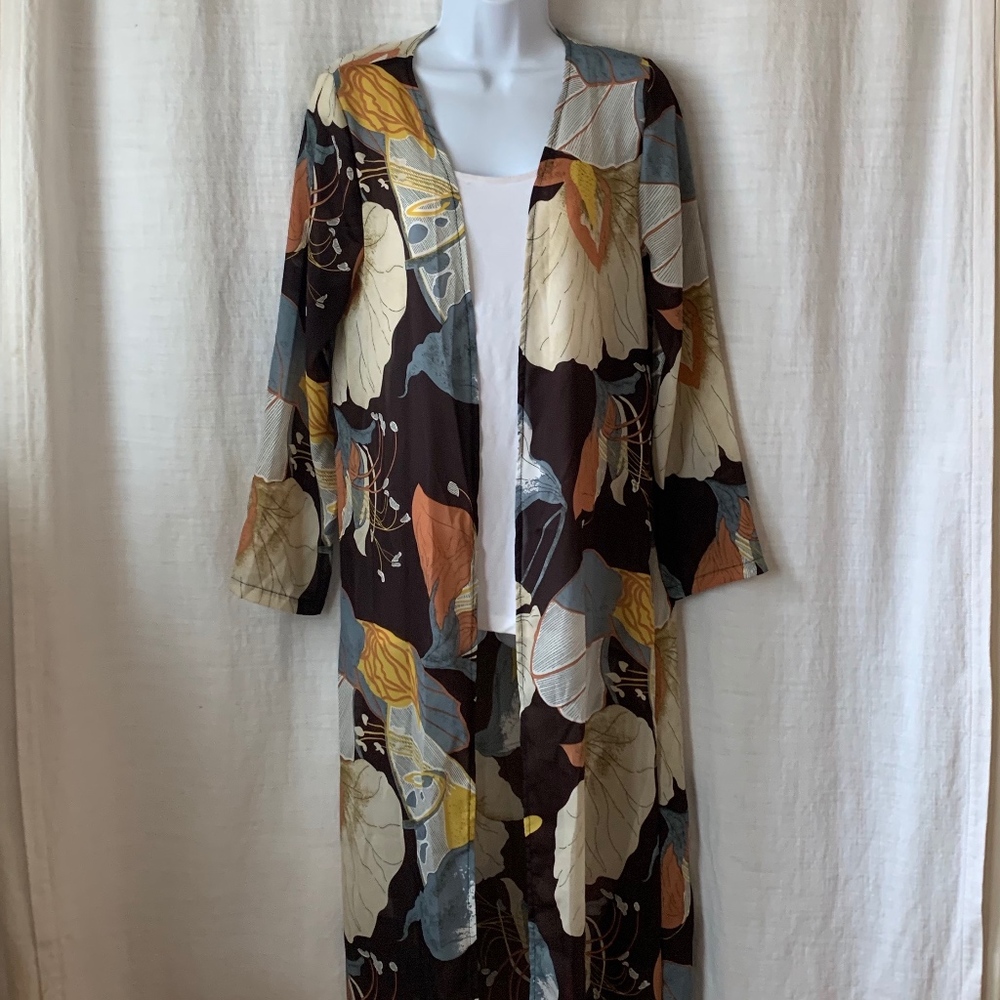 NEW!! Boho Long Floral Print Cardigan - Picture 4 of 5